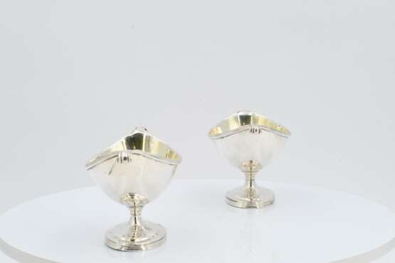 Set of six salt cellars - Foto 15