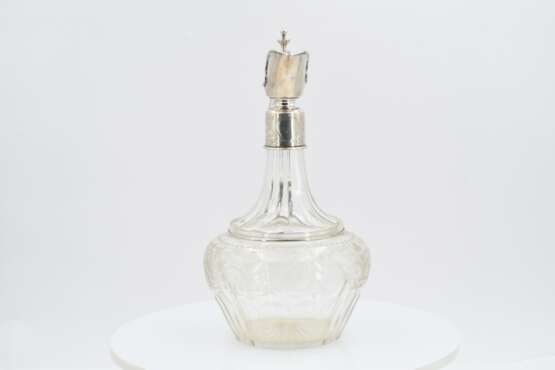 Pair of glass carafes with silver mount - Foto 3