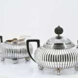 Six piece coffee and tea set with gadroon decor - Foto 8