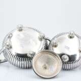 Six piece coffee and tea set with gadroon decor - Foto 11