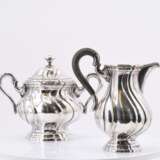 Four piece coffee and tea set with twisted contours and tray - фото 6