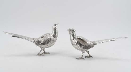 Figurines of a male and a female pheasant - photo 1