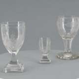 Goblet with monogram and schnapps glass with blue rim - Foto 3
