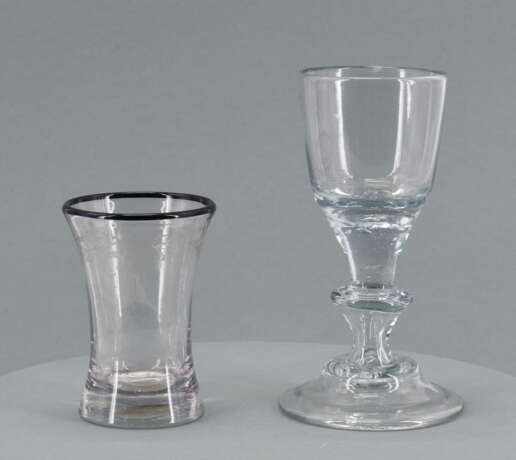 Schnapps glass and wine glass - photo 1