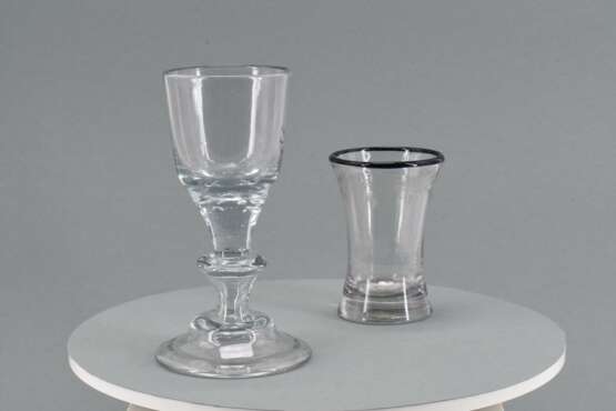 Schnapps glass and wine glass - photo 2