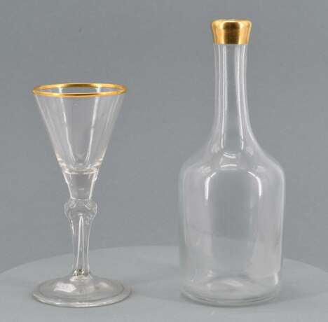 Bottle and goblet - фото 1