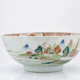 Mixed lot of three bowls, two baluster vases, a plate and a small tea bowl with saucer - фото 10