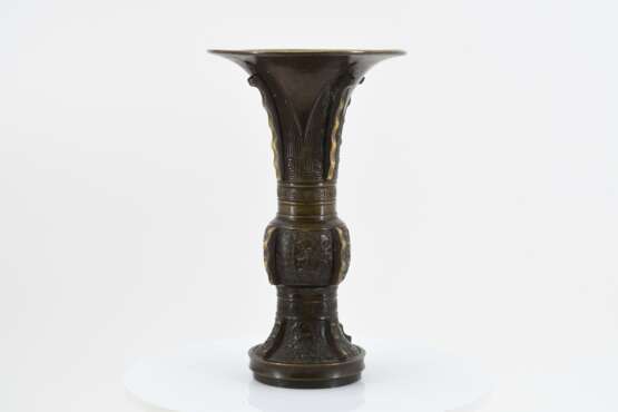 Archaic style Gu - shaped vase - фото 3