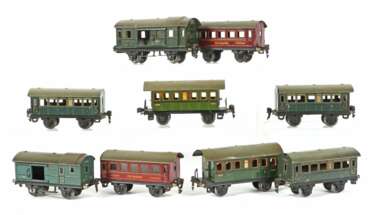 9 Personen- und Gepäckwagen Märklin