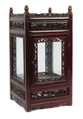 Kleine Holzvitrine China - photo 1