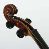 Geige auf innenliegendem Zettel bez.: Caspar da Salo in Brescia 1515 - Foto 3