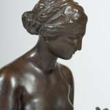 Bildhauer des 19./20. Jh. ''Venus beim Bade'' - photo 3