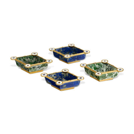 CARTIER EARLY 20TH CENTURY ENAMEL AND MULTI-GEM ASHTRAYS - Foto 1