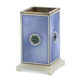 CARTIER EARLY 20TH CENTURY ENAMEL, GLASS AND AGATE VASE - фото 3