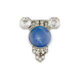 ART DECO STAR SAPPHIRE AND DIAMOND BROOCH - photo 1