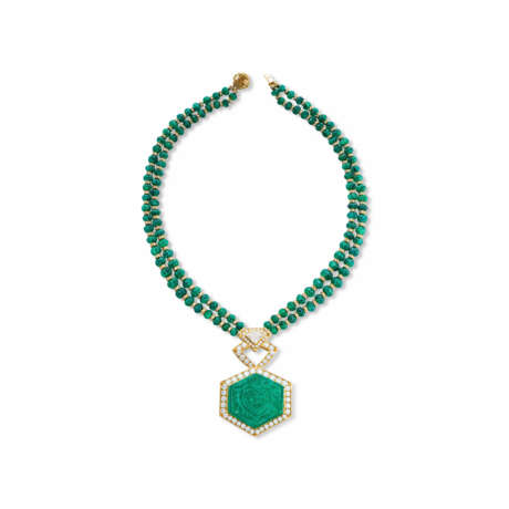 NO RESERVE | CARVED EMERALD, RUBY AND DIAMOND NECKLACE - Foto 4
