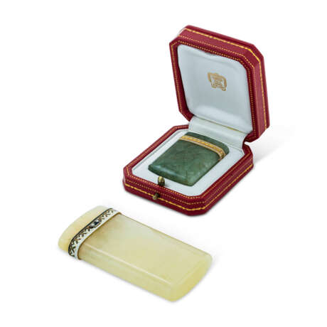 CARTIER EARLY 20TH CENTURY JADE, ONYX, DIAMOND AND ENAMEL CIGARETTE CASE AND JADE AND ENAMEL MATCH CASE - photo 1