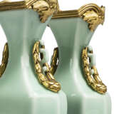 A PAIR OF FRENCH ORMOLU-MOUNTED CHINESE CELADON-GLAZED VASES - фото 2