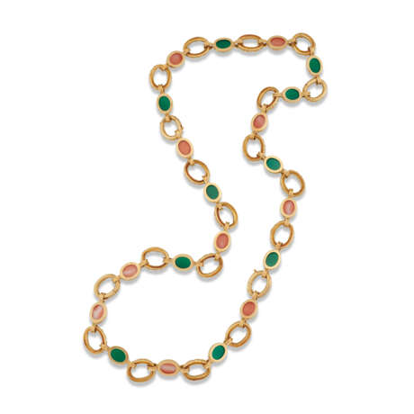 VAN CLEEF & ARPELS CORAL AND CHRYSOPRASE NECKLACE - Foto 5