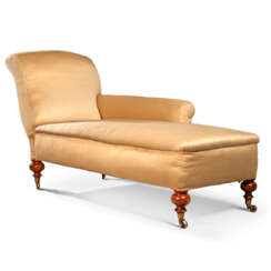 A LATE VICTORIAN MAHOGANY AND UPHOLSTERED CHAISE LONGUE