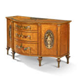 A GEORGE III POLYCHROME-PAINTED, PARCEL-GILT SATINWOOD, KINGWOOD AND TULIPWOOD-CROSSBANDED COMMODE - photo 5