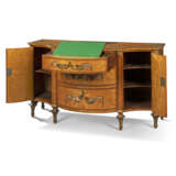 A GEORGE III POLYCHROME-PAINTED, PARCEL-GILT SATINWOOD, KINGWOOD AND TULIPWOOD-CROSSBANDED COMMODE - фото 7