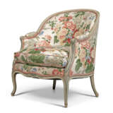 A LOUIS XV BLUE AND CREAM PAINTED BERGERE - Foto 2