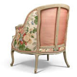 A LOUIS XV BLUE AND CREAM PAINTED BERGERE - Foto 4
