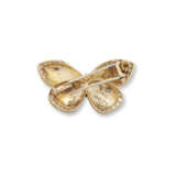 VAN CLEEF & ARPELS CHALCEDONY AND DIAMOND BUTTERFLY BROOCH - Foto 3
