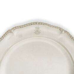 TWO GEORGE II AND TWO GEORGE III SILVER SECOND COURSE DISHES - Foto 2