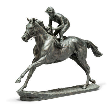 A PAIR OF GILT-ELECTROTYPE EQUESTRIAN GROUPS OF JOCKEYS AND RACEHORSES - photo 3