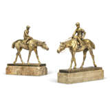 A PAIR OF GILT-ELECTROTYPE EQUESTRIAN GROUPS OF JOCKEYS AND RACEHORSES - фото 7