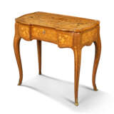 A LOUIS XV TULIPWOOD, KINGWOOD, AMARANTH AND FRUITWOOD MARQUETRY TABLE A ECRIRE - фото 6