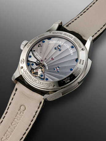 JAEGER-LECOULTRE, LIMITED EDITION TITANIUM MINUTE REPEATER 'MASTER MINUTE REPEATER', REF. 187.T.67.S, NO. 63/100 - Foto 3