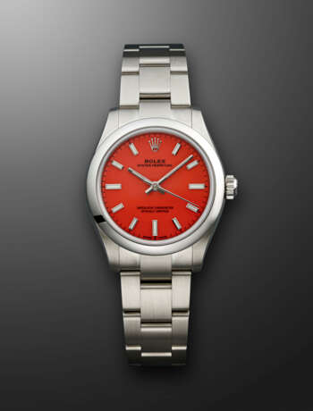 ROLEX, STAINLESS STEEL 'OYSTER PERPETUAL' WITH CORAL RED DIAL, REF. 277200 - Foto 1