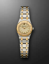 AUDEMARS PIGUET, STAINLESS STEEL AND YELLOW GOLD 'LADY ROYAL OAK', REF. 67075SA