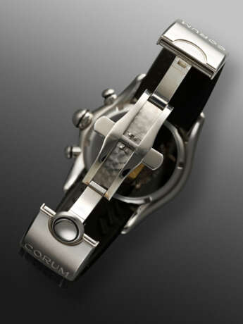 CORUM, STAINLESS STEEL CHRONOGRAPH 'BUBBLE', REF. 285.180.20 - фото 4