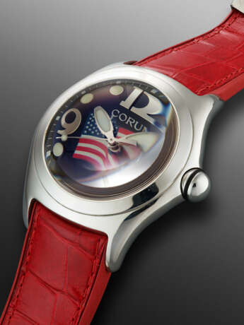 CORUM, LIMITED EDITION STAINLESS STEEL US FLAG 'BUBBLE', REF. 163.150.20, NO. 272 - Foto 2