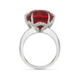 SPINEL AND DIAMOND RING - photo 4