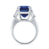 IMPORTANT SAPPHIRE AND DIAMOND RING - фото 4