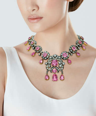 EARLY 20TH CENTURY SPINEL AND DIAMOND NECKLACE - фото 2
