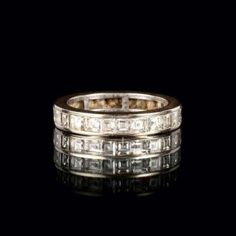 Memory-Ring mit Diamant-Besatz. - photo 1