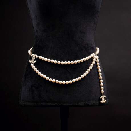 Chanel. Chain Belt mit Faux-Pearls. - Foto 1