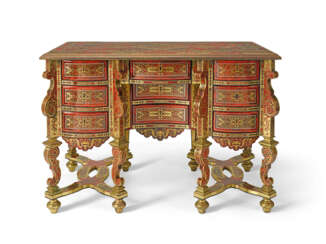 BUREAU MAZARIN D'EPOQUE LOUIS XIV