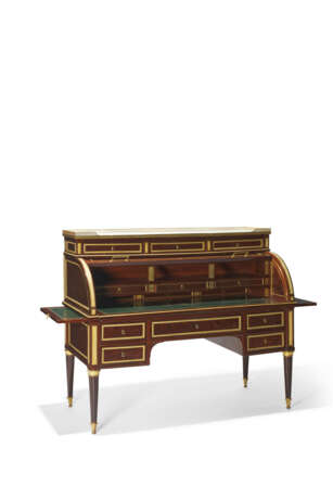 BUREAU A CYLINDRE DE LA FIN DE L'EPOQUE LOUIS XVI - фото 13