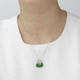 NO RESERVE - TWO JADEITE AND DIAMOND PENDENT NECKLACES - Foto 4