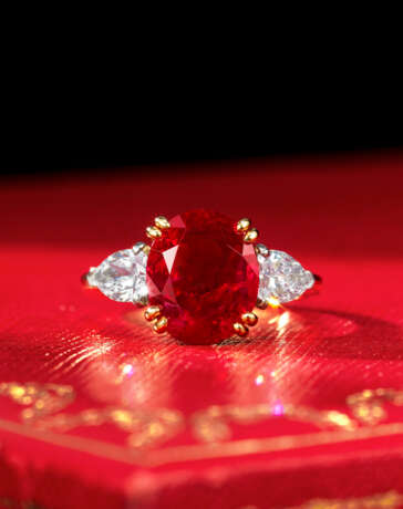 IMPORTANT CARTIER RUBY AND DIAMOND RING - Foto 2