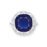 SAPPHIRE AND DIAMOND RING - Foto 1