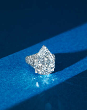 IMPORTANT DIAMOND RING, BY CARTIER - photo 2