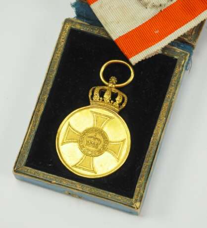 Preussen: Kronen-Orden Medaille, 1. Modell, im Etui. - photo 1